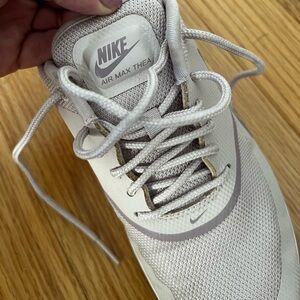 Nike Air Max Thea
